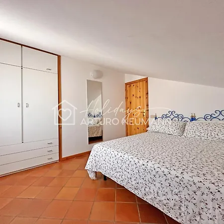 239 - Comoda Mansarda In Centro A Sirolo, Con Vista Mare - Posto Auto E Aria Condizionata Inclusi - White Club Omaggio Dal Lun Al Ven Fino Al 02-08 * Sirolo