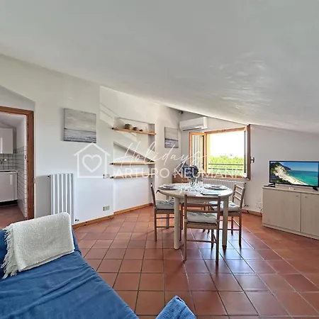 239 - Comoda Mansarda In Centro A Sirolo, Con Vista Mare - Posto Auto E Aria Condizionata Inclusi - White Club Omaggio Dal Lun Al Ven Fino Al 02-08 Διαμέρισμα