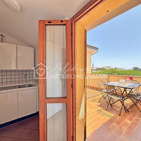 239 - Comoda Mansarda In Centro A Sirolo, Con Vista Mare - Posto Auto E Aria Condizionata Inclusi - White Club Omaggio Dal Lun Al Ven Fino Al 02-08 Lägenhet *