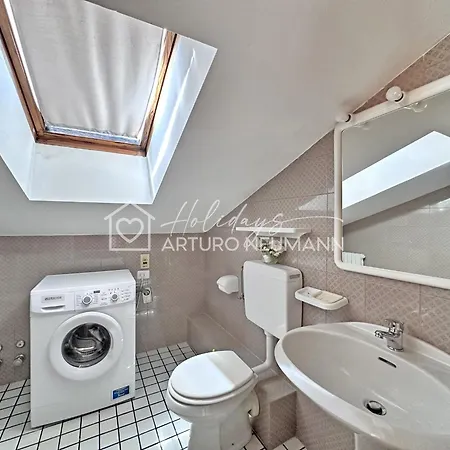239 - Comoda Mansarda In Centro A Sirolo, Con Vista Mare - Posto Auto E Aria Condizionata Inclusi - White Club Omaggio Dal Lun Al Ven Dal 24-08 Lejlighed *